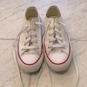 Low Top Converse (Size 5.5)